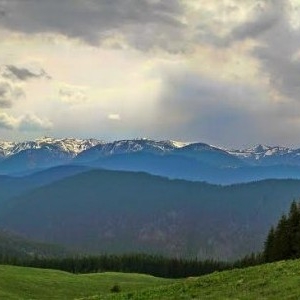 ПАНОРАМА ЧОРНОГІРСЬКОГО ХРЕБТА