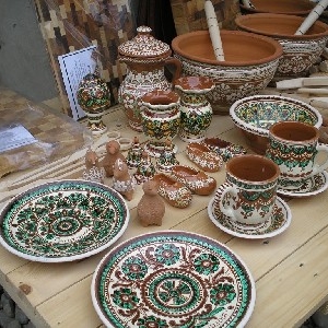 Косівський базар - столиця сувенірів Косівський базар - столиця сувенірів